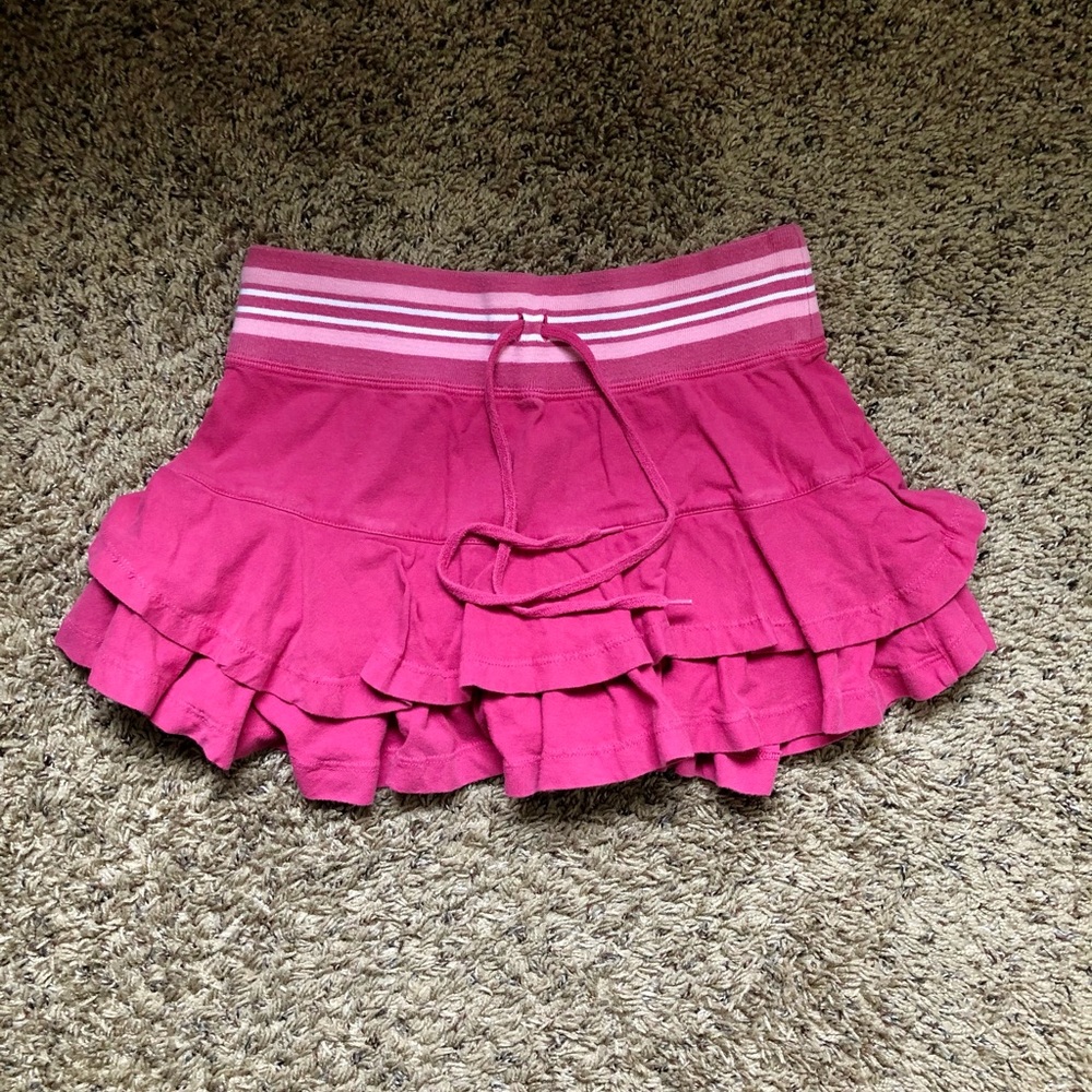 Aeropostale Fuchsia Mini Skort